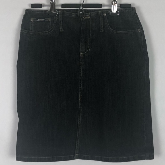 Squeeze Dresses & Skirts - Squeeze by Stephen Hardy Denim Skirt size 9/10